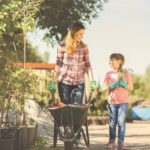 kids-gardening_204056482-soft.jpg