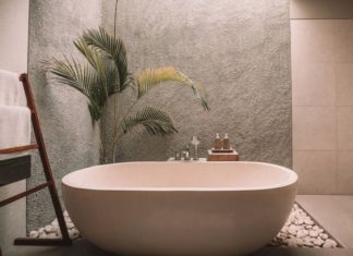 Natural beauty isn’t just another way to look good