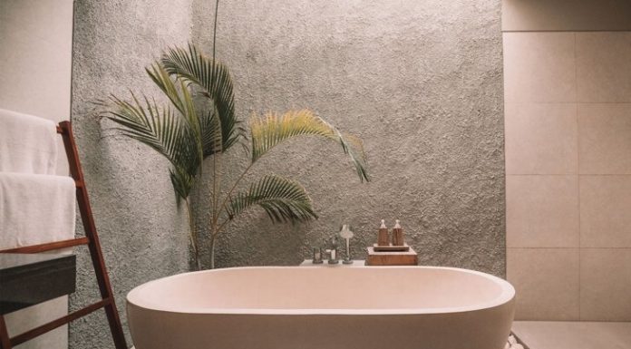 Natural beauty isn’t just another way to look good