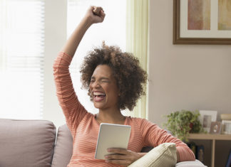 7 Tips to Save Money and Have Fun Shopping Online