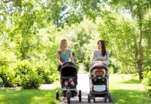 How to Meet Other Moms: 9 Tips to Make Mom Friends That Last
