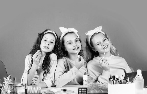 12 Fun and Meaningful Birthday Party Ideas for Tweens