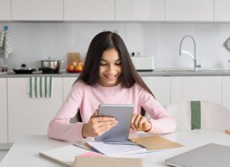 How to Teach Time Management to Kids: 9 Tips & Ideas for Parents