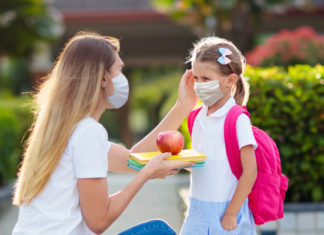 How to Get Kids to Wear a Face Mask: 8 Tips for Parents