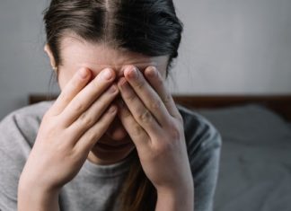 9 Tips and Tricks to Help You Stay Calm in a Stressful Situation