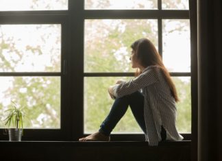 Coping with a Miscarriage: 10 Tips to Help You Heal Emotionally