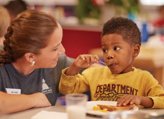 How to Raise a Healthy Eater at Every Stage of Childhood