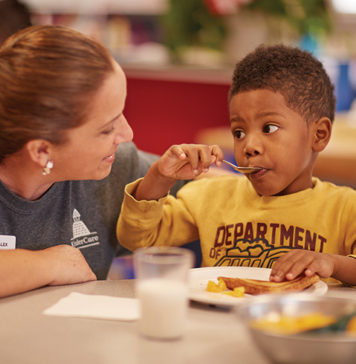 How to Raise a Healthy Eater at Every Stage of Childhood