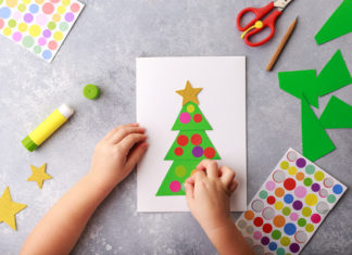 21 Meaningful Homemade Christmas Cards For Kids to Make