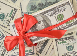 Gift Giving 101: 16 Fun Ways to Give Money as a Gift