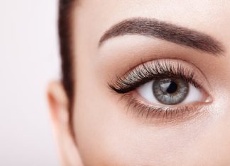 How to Grow Longer Eyelashes: 12 Tips for Beautiful Lashes