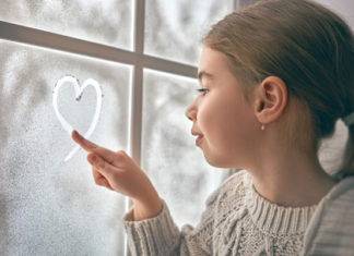 22 Indoor Snow Day Activities for Kids to Keep Your Children Entertained