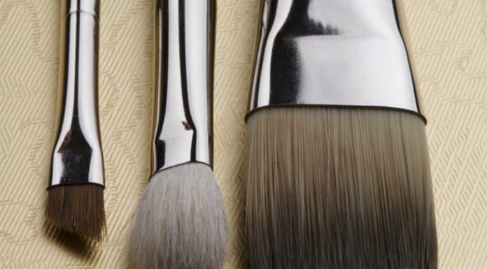 Makeup brushes 101