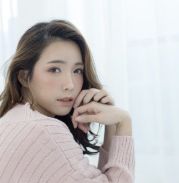 9 Best Korean Skincare Routine Tips and Products for Glowing Skin