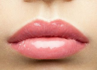 How to get bigger lips without lip injections: 11 tips that work!