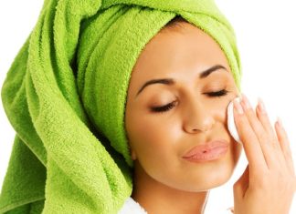 10 DIY Makeup Removers That Work