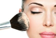 Beauty Tip: How to apply foundation so it lasts all day