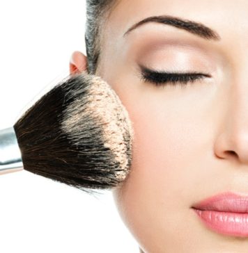 Beauty Tip: How to apply foundation so it lasts all day