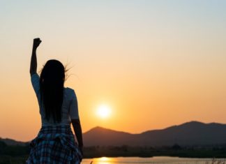 How to Set Boundaries: 9 Tips for Healthier Relationships