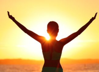 Transform Your Life: 8 Ways to Move Forward When You’re Feeling Stuck