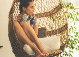 7 Ways to Stop Feeling Sorry For Yourself and Improve Your Life