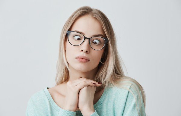 How Not To Be Socially Awkward: 7 Tips to Improve Your Social Life