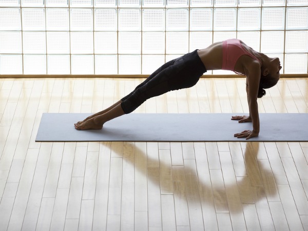 Practicing yoga regularly offers a great full-body workout and is fabulous for flexibility, for weight loss, for abs, and for fat burning. It\'s also great for stress! We\'ve rounded up 10 different sequences and routines for beginners to help you learn the poses and find your inner yogi. 