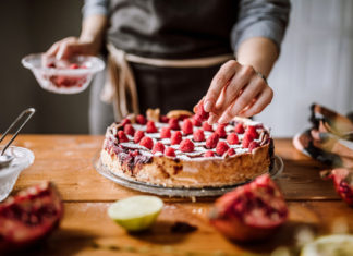 21 Easy and Delicious Gluten Free Cake Recipes For Every Occasion