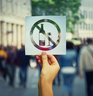 How to Stop Drinking Alcohol: 10 Tips and Tricks to Reduce Cravings