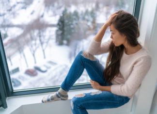 Habits that Make Anxiety Worse: 15 Triggers to Avoid