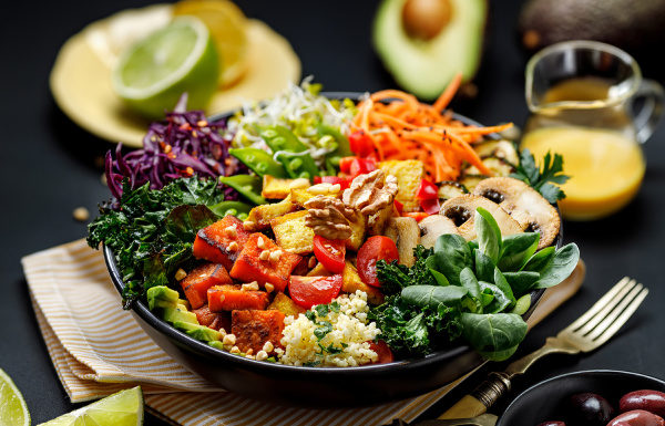 Clean Eating 101: 60 Superfood Recipes for Every Meal